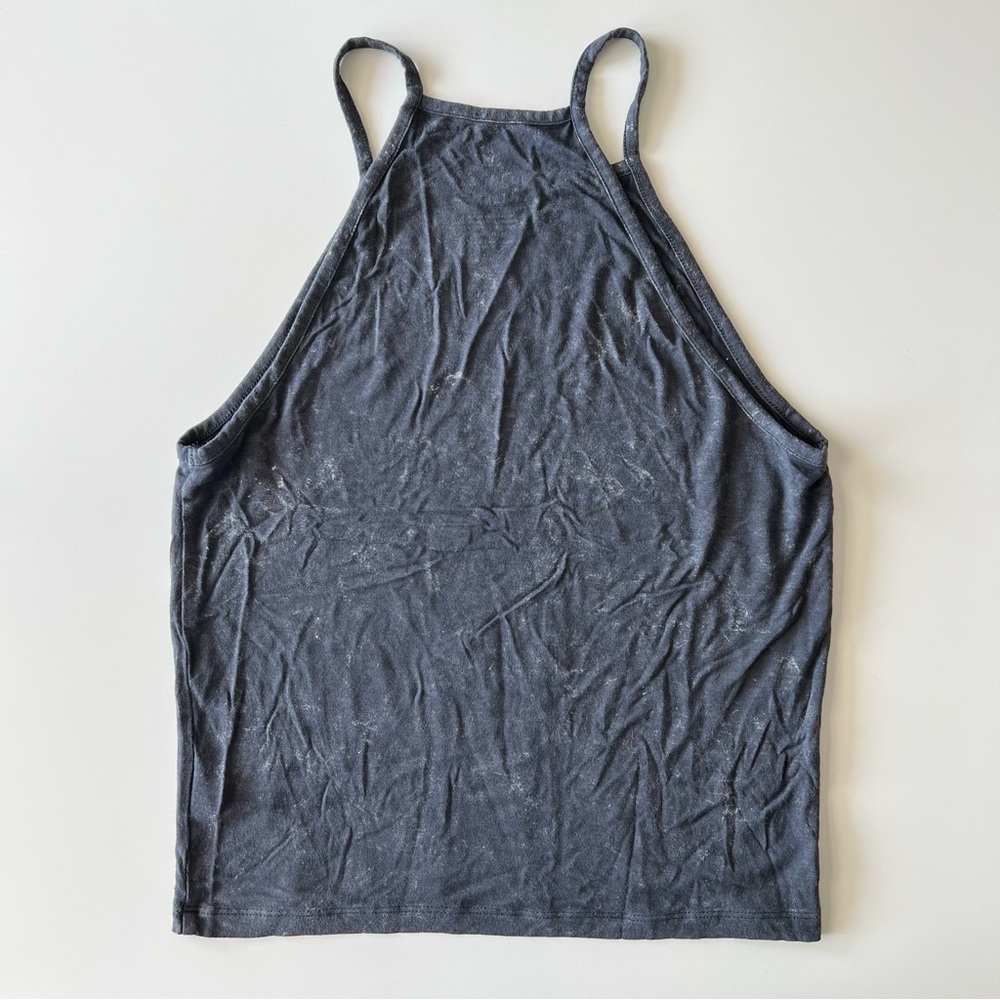 AE Tank Top - Picture 3 of 4